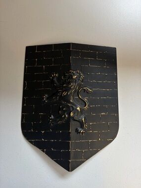 Vintage Metal Wall Shield Lion Crest Black Gold Medieval Decor Plaque Art 1990s